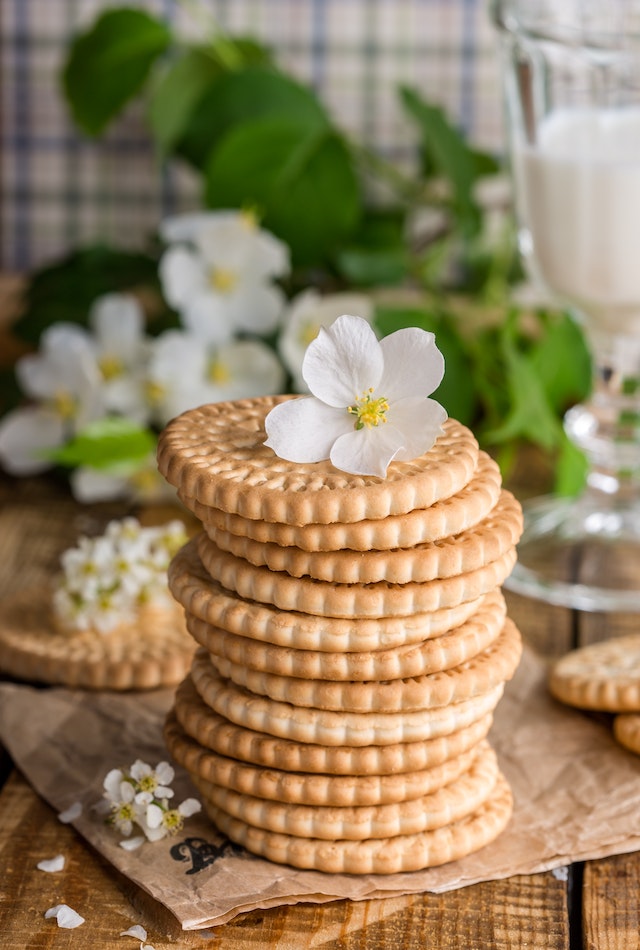 Biscotti con fiore in cima - Foto di Pixabay/pexels.com